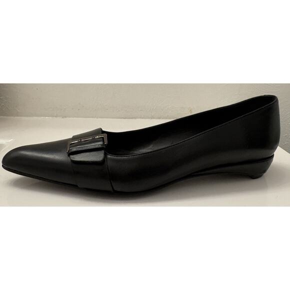Banana Republic Women’s Black Leather Pointed Toe Flats Buckle Detail Size 7.5 - Picture 10 of 13